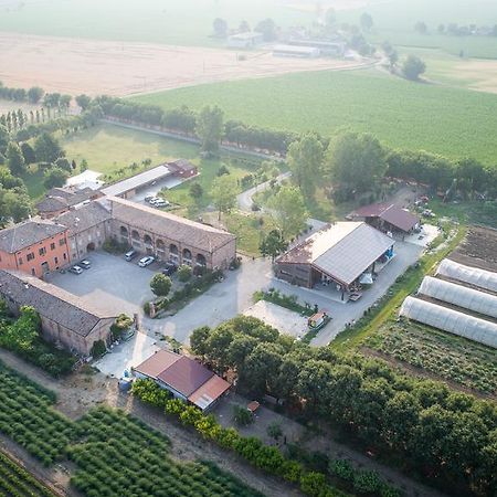 Agriturismo Arte Contadina Fiorenzuola d'Arda Luaran gambar